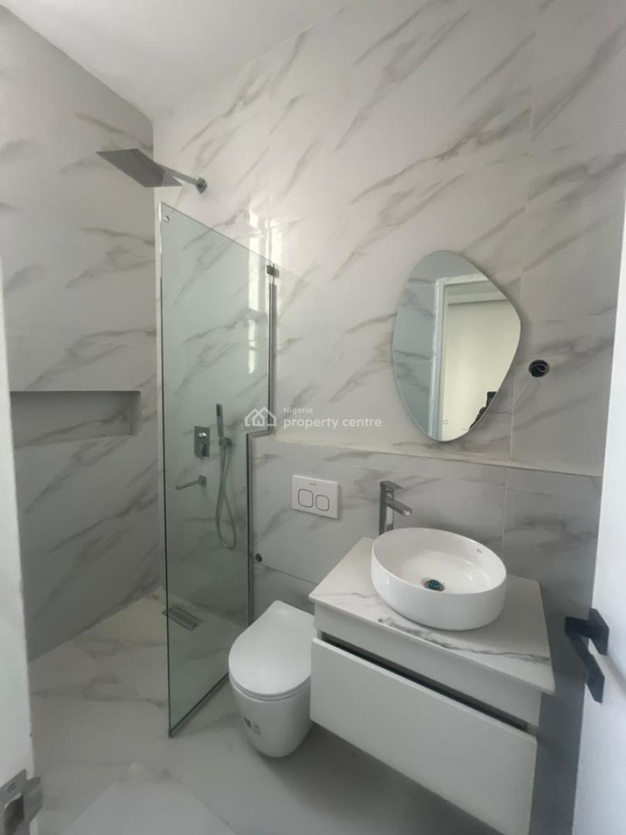 Luxury 2 Bedroom Apartment with Pool, Lekki Phase 1, Lekki, Lagos, Flat / Apartment for Sale