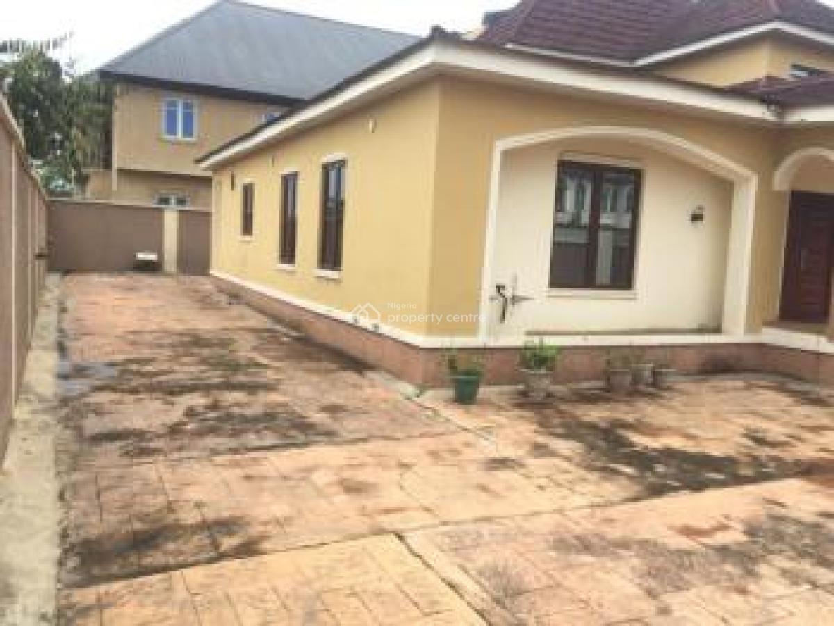 Neatly Used 3bedrooms Bungalow Penthouse with Bq, After Channels Tv, Opic, Isheri North, Ogun, Detached Bungalow for Sale