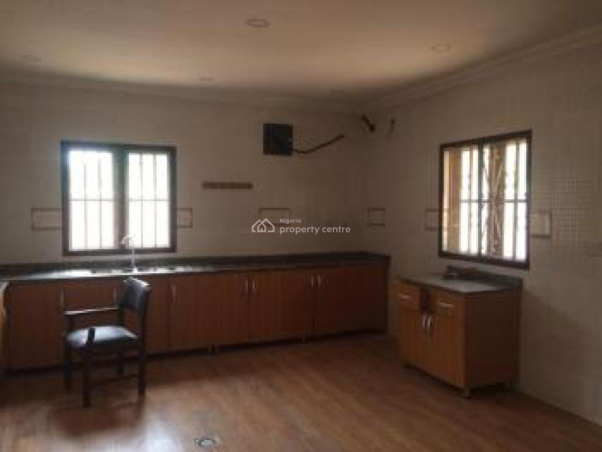 Neatly Used 3bedrooms Bungalow Penthouse with Bq, After Channels Tv, Opic, Isheri North, Ogun, Detached Bungalow for Sale