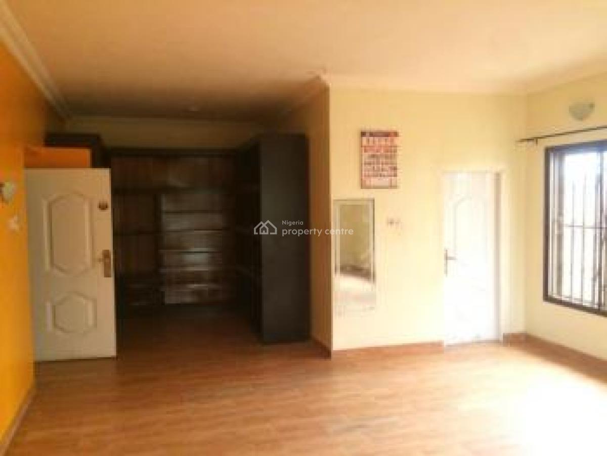 Neatly Used 3bedrooms Bungalow Penthouse with Bq, After Channels Tv, Opic, Isheri North, Ogun, Detached Bungalow for Sale