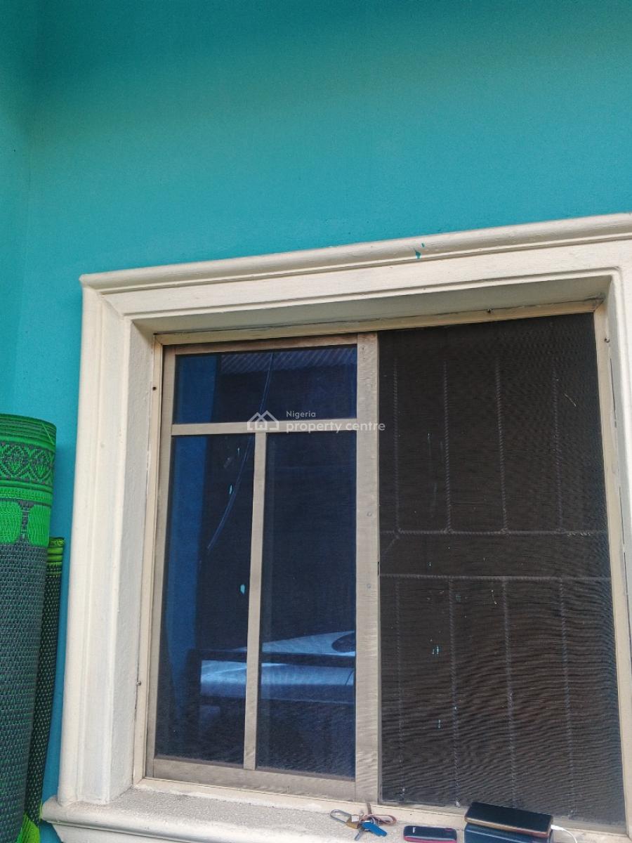 Miniflat Available in a Good Area, Alagomeji, Alagomeji, Yaba, Lagos, Mini Flat (room and Parlour) for Rent