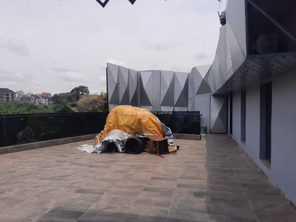 Functional Lounge, Opebi, Ikeja, Lagos, Restaurant / Bar for Rent