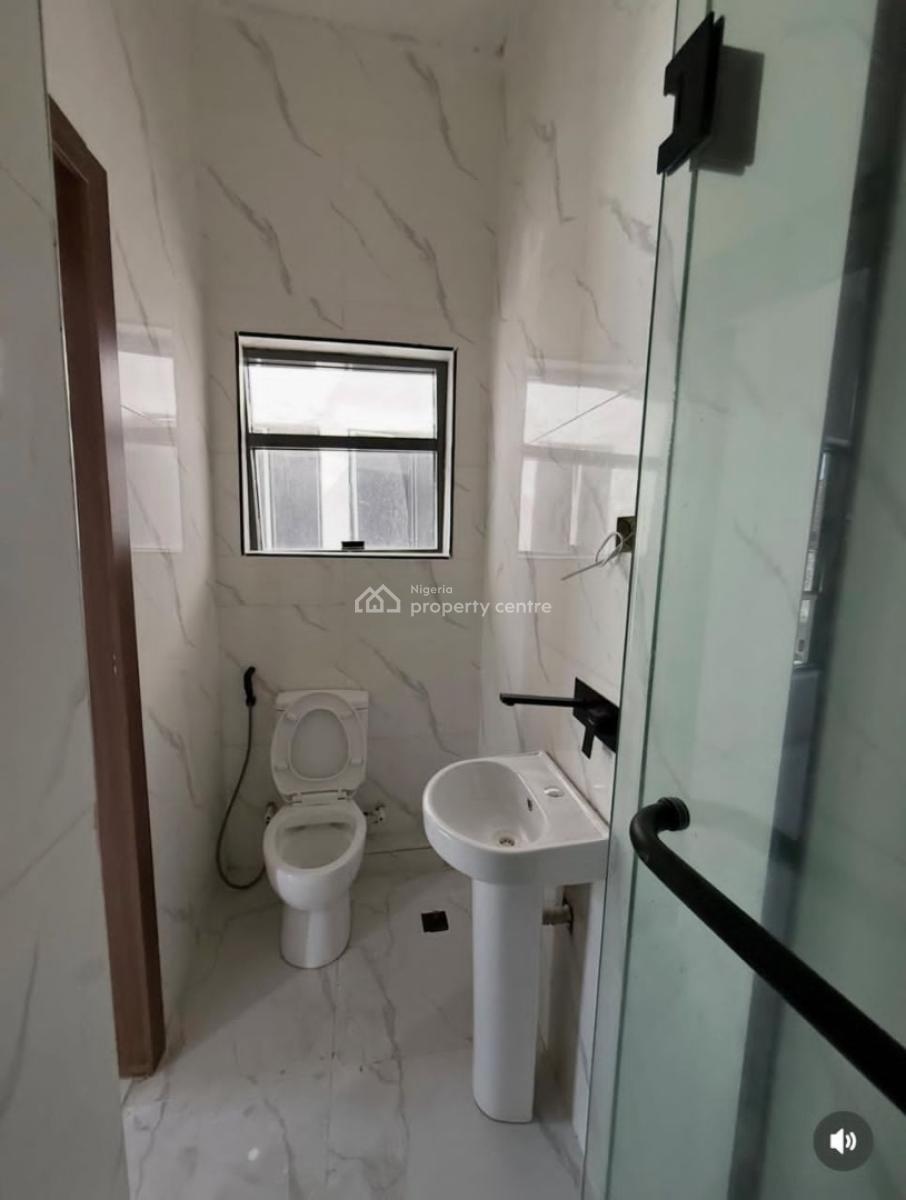 a Tastefully Spacious 5bedroom Fully Detached Duplex with a Bq, Ologolo, Lekki, Lagos, Detached Duplex for Rent