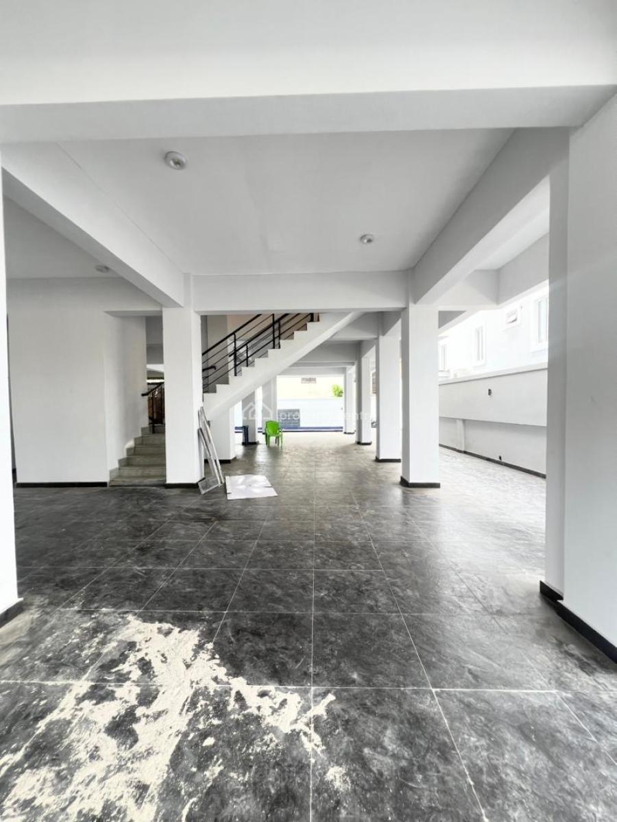 Stunning 2 Bedroom Apartment with Swimming Pool & Gym, Own a Piece of Luxury in Prime Location with High Rental Value, Lekki Phase 1, Lekki, Lagos, Block of Flats for Sale