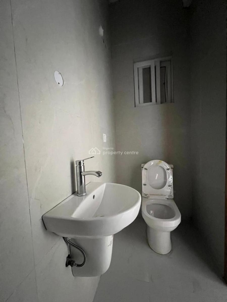 New 2 Bedroom Apartment, Osapa, Lekki, Lagos, Flat / Apartment for Sale