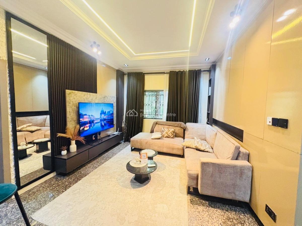 Serviced 1bedroom Apartment Available, Lekki Phase 1, Lekki, Lagos, Mini Flat (room and Parlour) for Rent