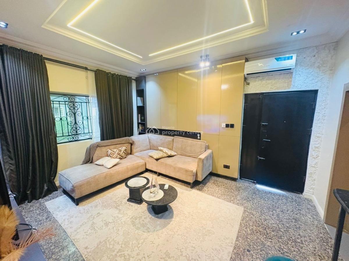 Serviced 1bedroom Apartment Available, Lekki Phase 1, Lekki, Lagos, Mini Flat (room and Parlour) for Rent