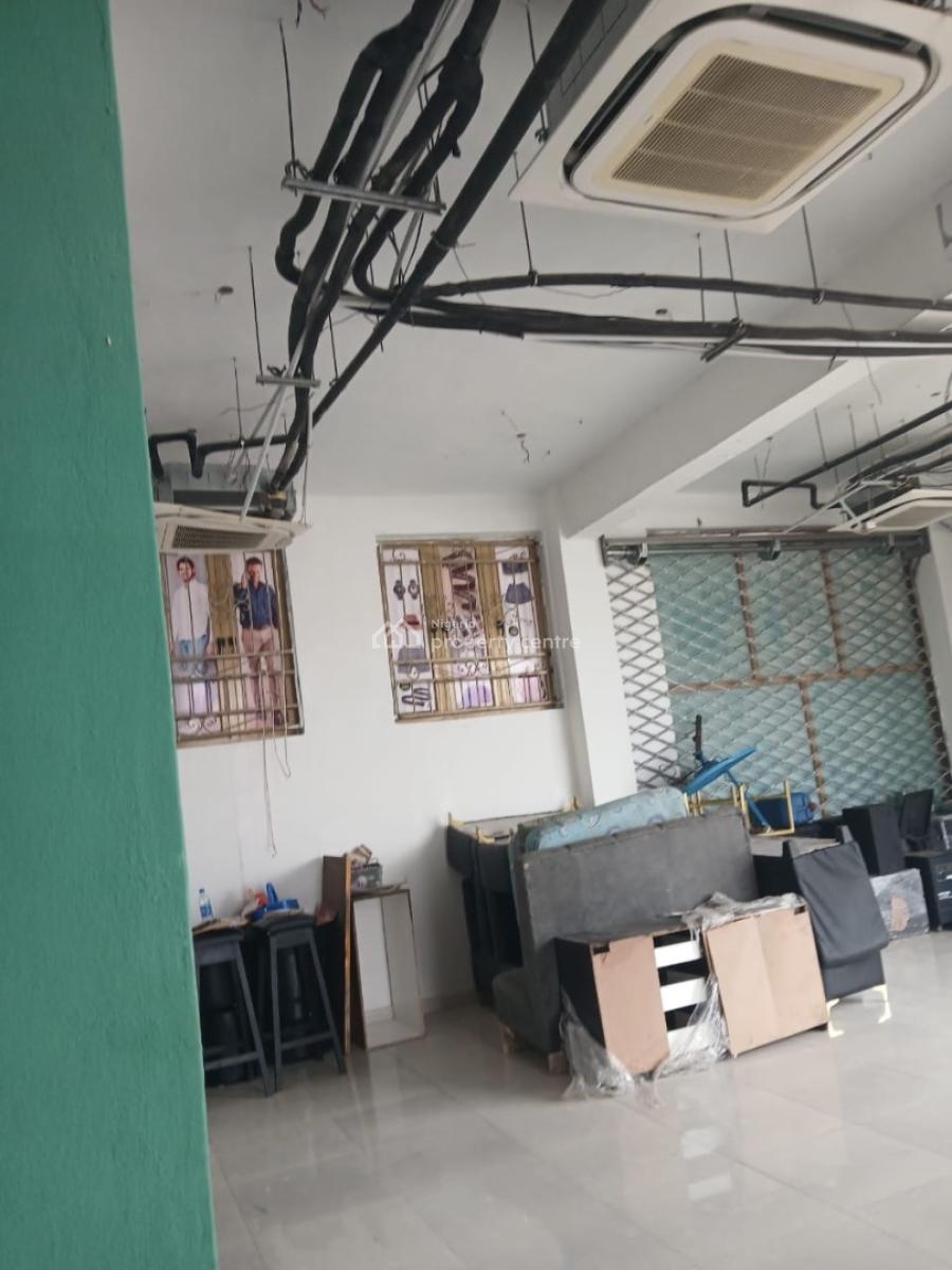Commercial Shop/showroom Space, Lekki Right, Lekki Phase 1, Lekki, Lagos, Shop for Rent