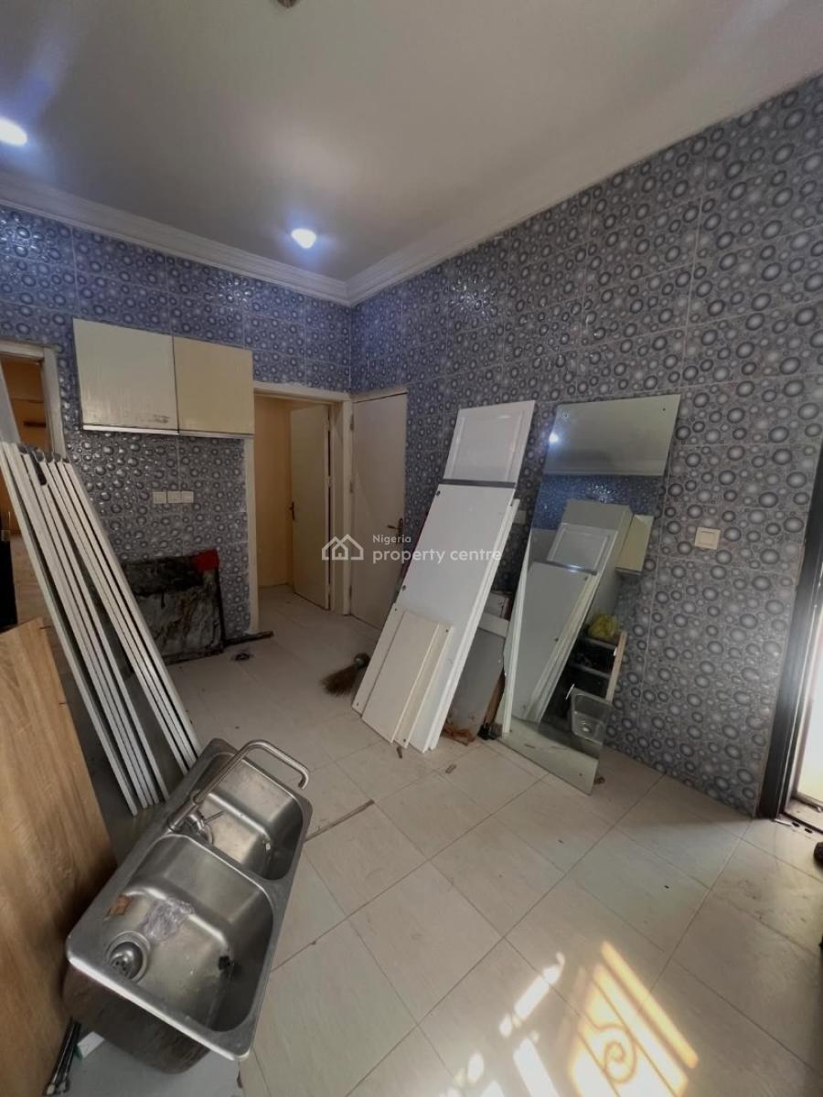 Tastefully 3bedroom Flat, The Property Located Within The Estate, Idado, Lekki, Lagos, Flat / Apartment for Rent