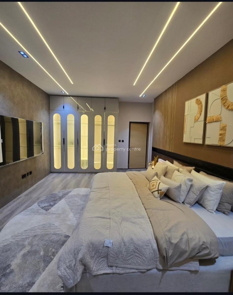 2 Bedroom Luxury and Service Apartment, Lekki, Lekki Phase 1, Lekki, Lagos, Block of Flats for Sale