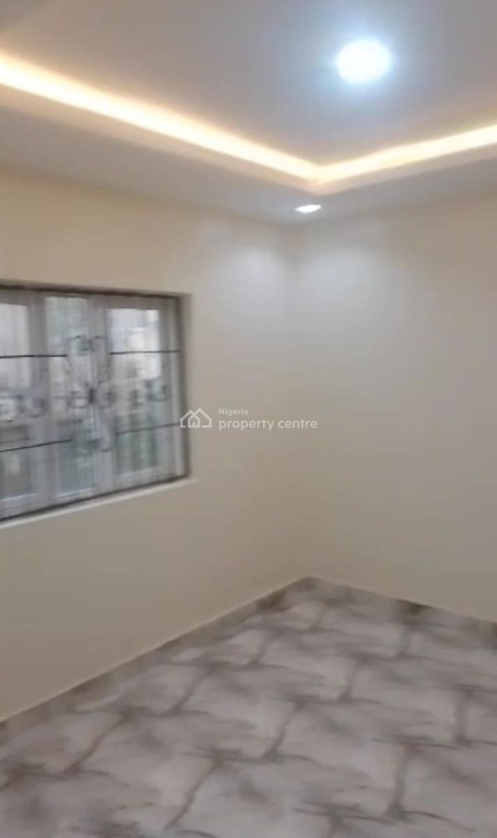 2bedroom Flat Available in Durumi Close to Area 1, Durumi, Abuja, Block of Flats for Sale