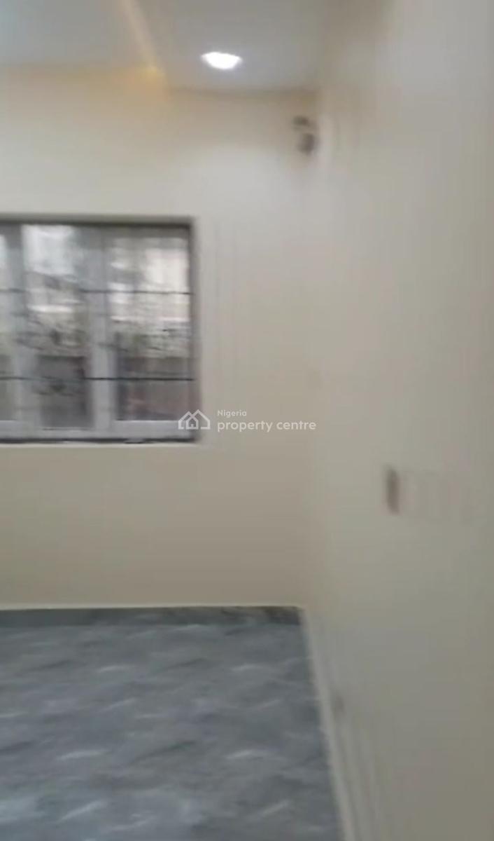 2bedroom Flat Available in Durumi Close to Area 1, Durumi, Abuja, Block of Flats for Sale