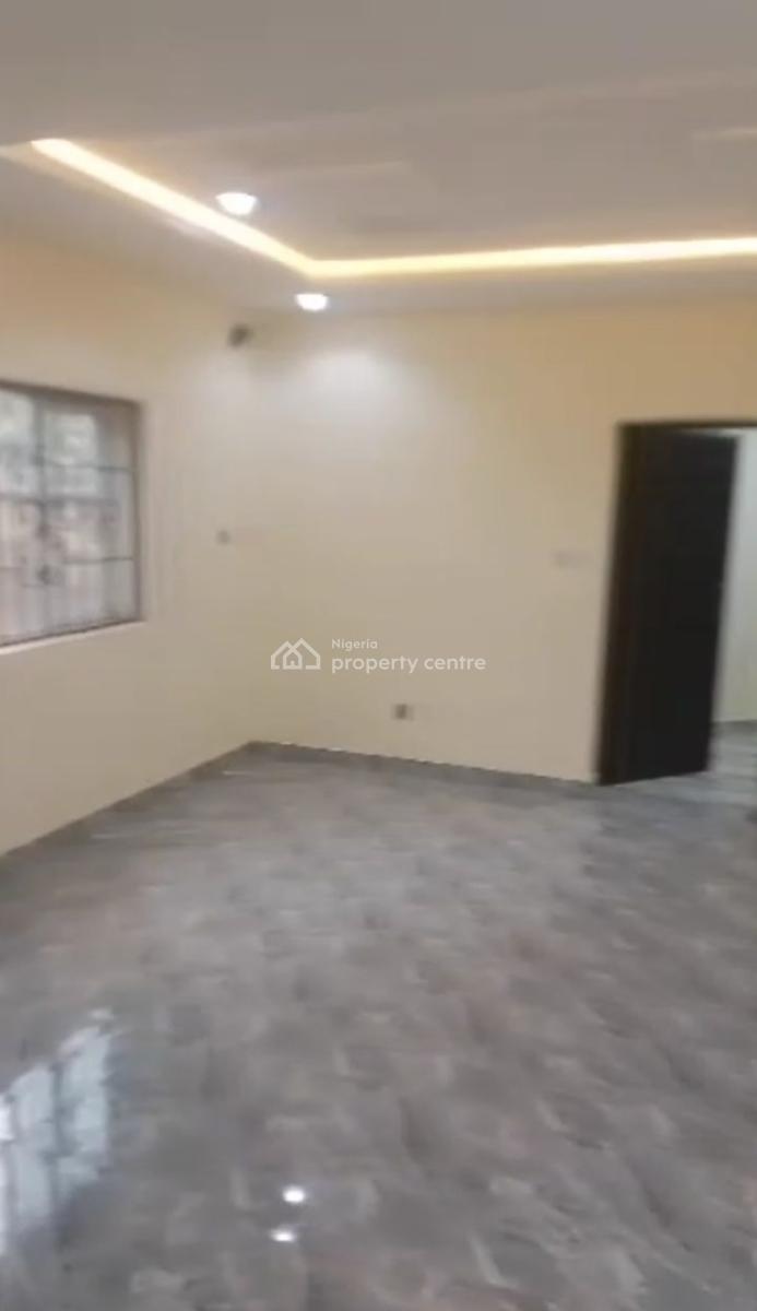 2bedroom Flat Available in Durumi Close to Area 1, Durumi, Abuja, Block of Flats for Sale