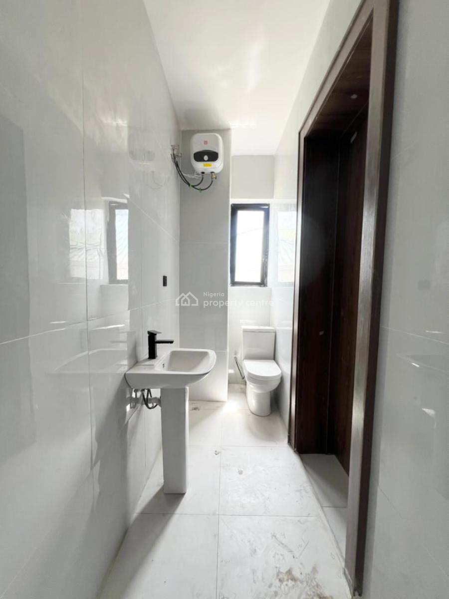 Luxury 2 & 3 Bedroom Serviced Apartments with Pool & Gym, Situated in a Secure and Highly Sought-after Area., Lekki Phase 1, Lekki, Lagos, Flat / Apartment for Sale