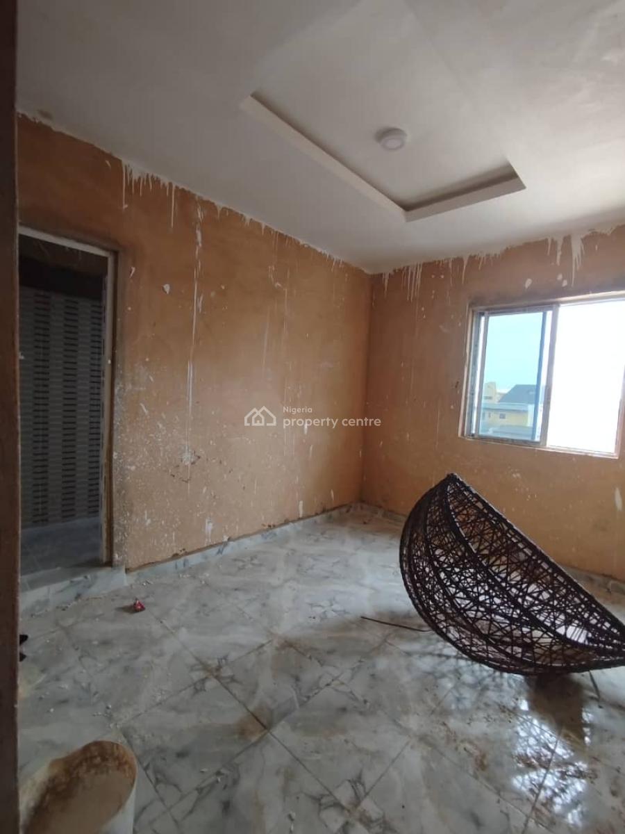 a Well-maintained Mini Flat with Good Accessibility, Off Lawanson Road, Ojuelegba, Lawanson, Surulere, Lagos, Mini Flat (room and Parlour) for Rent