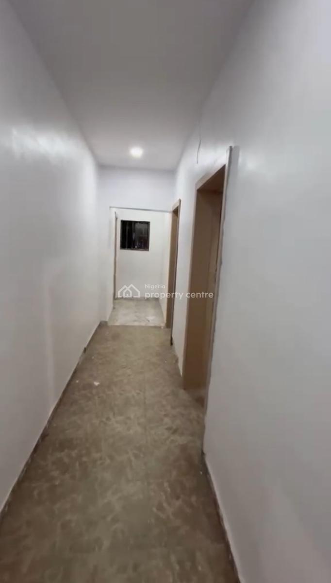 Spacious 4 Bedroom Room Is Available, Adekunle, Ebute Metta East, Yaba, Lagos, House for Rent