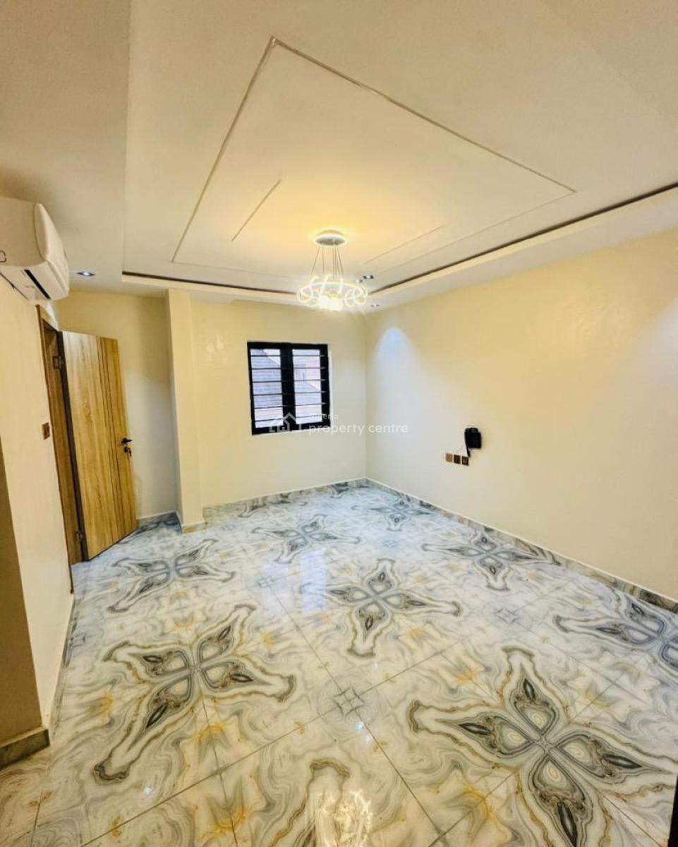 Exquisitely Built Studio Apartment in Serene Environment, Surulere, Lagos, Flat / Apartment for Sale