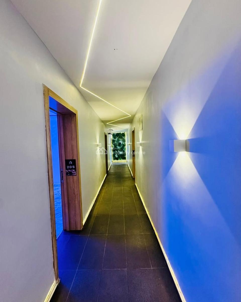 Exquisitely Built Studio Apartment in Serene Environment, Surulere, Lagos, Flat / Apartment for Sale