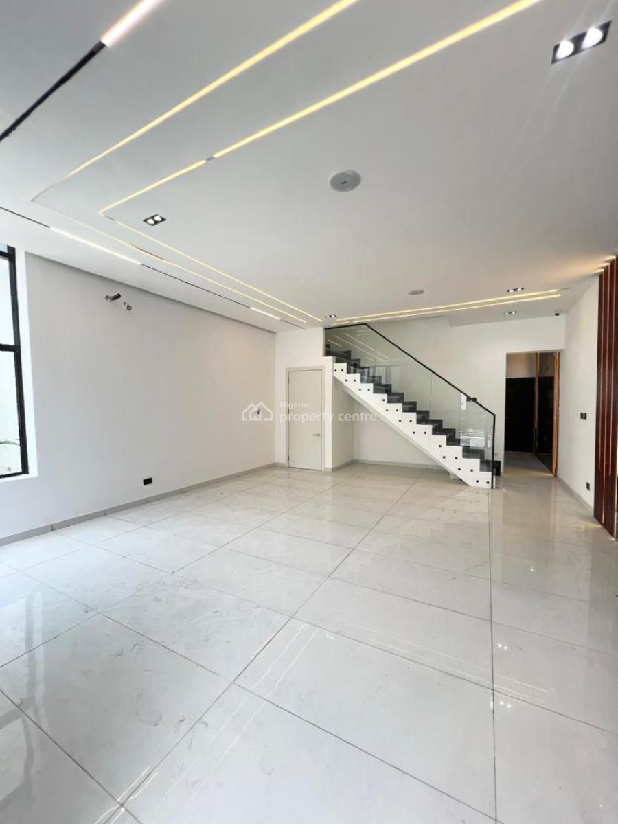 4 Bedroom Semi-detached Duplex with Luxury Interior & Private Bq, Situated in a Prime and Well-secured Neighborhood., Lekki, Lagos, Semi-detached Duplex for Sale