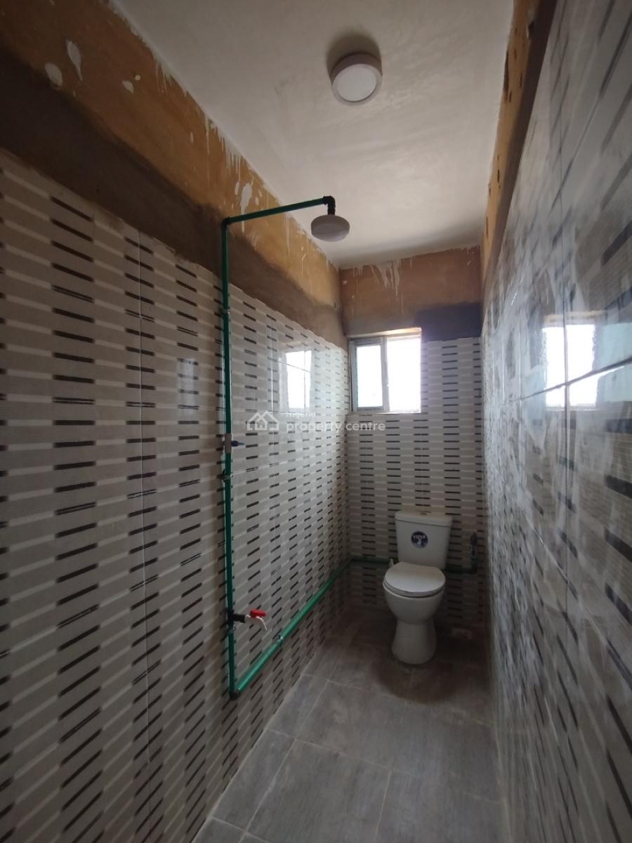 Miniflat with 2 Toilet and Bath, Pop, Gated, Tarred Road Good Proximit, Ibid, Ojuelegba, Surulere, Lagos, Mini Flat (room and Parlour) for Rent