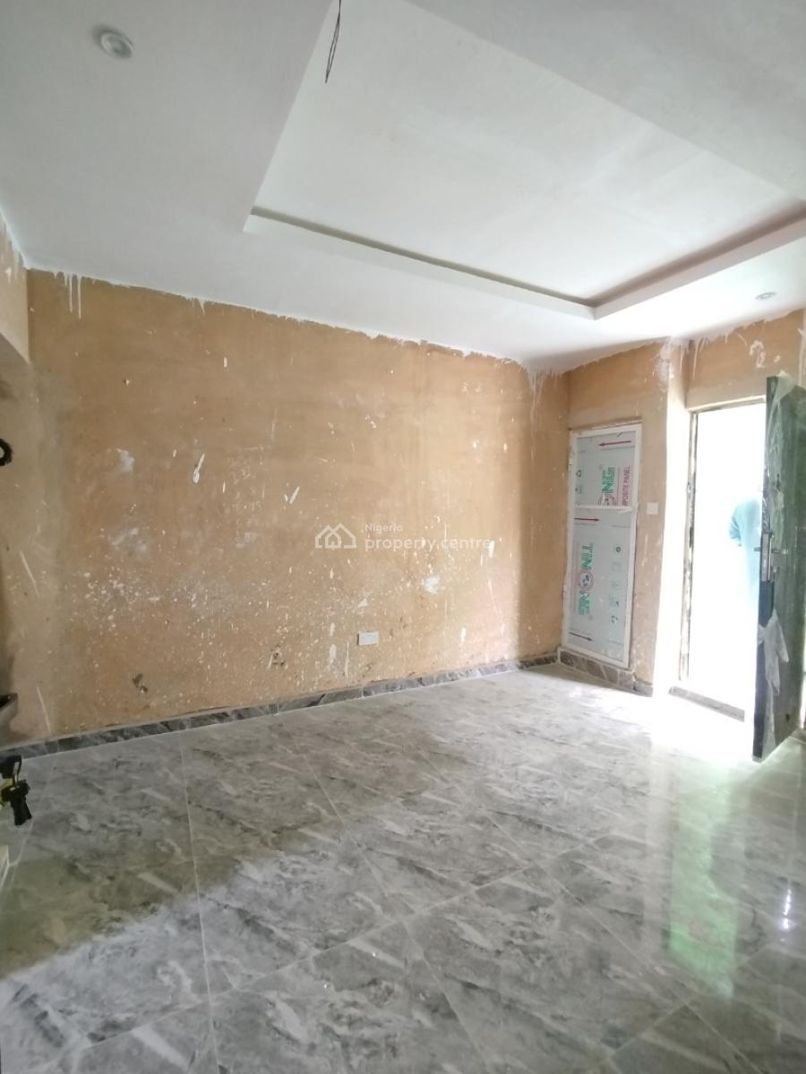 Miniflat with 2 Toilet and Bath, Pop, Gated, Tarred Road Good Proximit, Ibid, Ojuelegba, Surulere, Lagos, Mini Flat (room and Parlour) for Rent