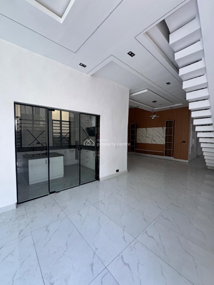 Massive Six (6) Bedroom Detached Duplex, Lekki, Lagos, Detached Duplex for Sale