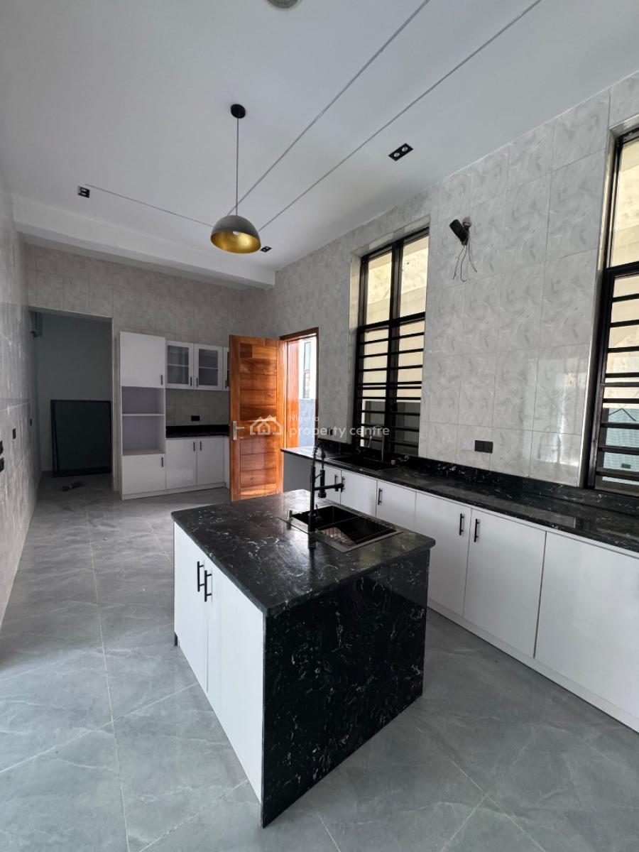 Massive Six (6) Bedroom Detached Duplex, Lekki, Lagos, Detached Duplex for Sale