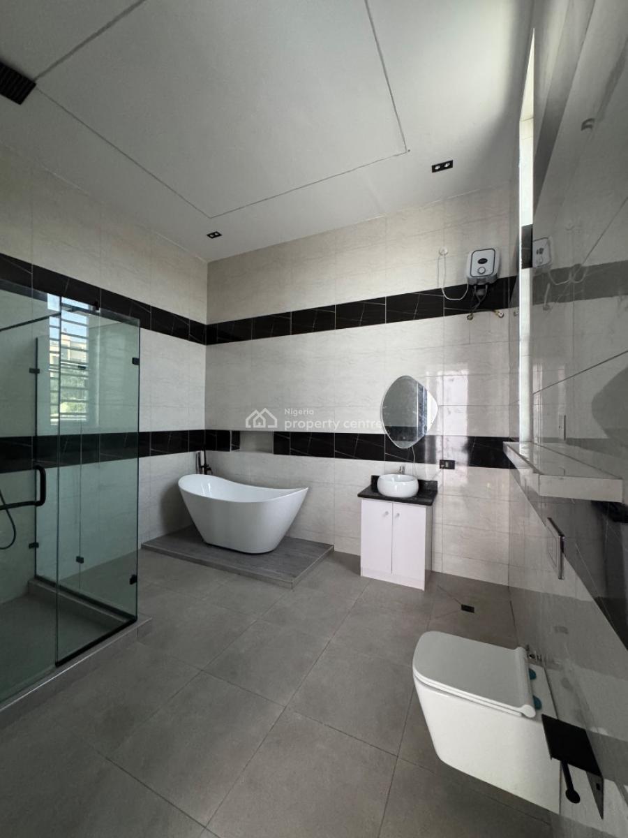 Massive Six (6) Bedroom Detached Duplex, Lekki, Lagos, Detached Duplex for Sale