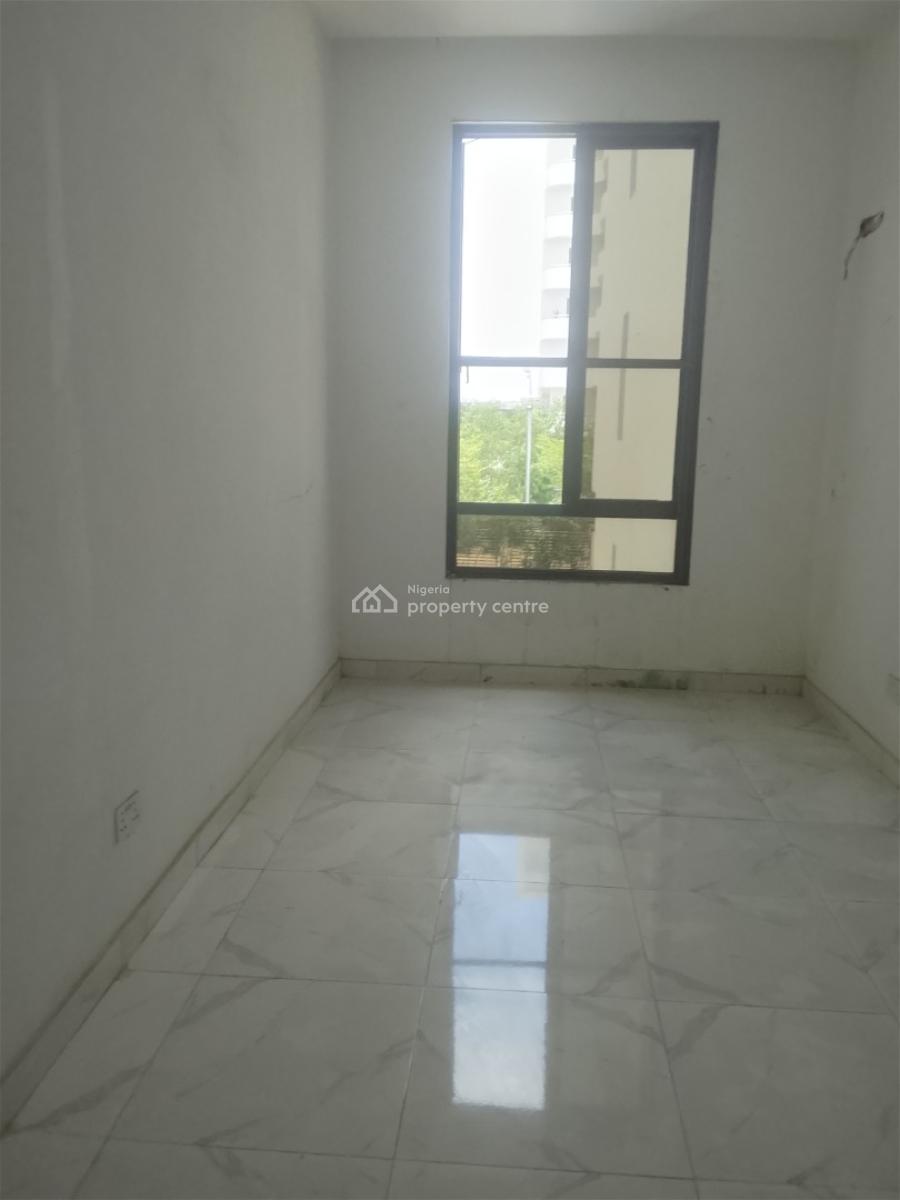 Luxury Four Bedroom Terrace, Periwinkle Lifestyle Estate, Lekki Phase 1, Lekki, Lagos, Terraced Duplex for Sale