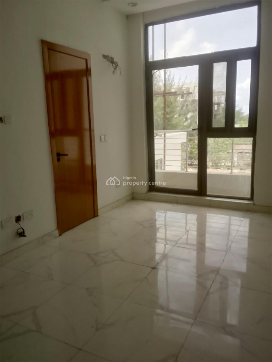 Luxury Four Bedroom Terrace, Periwinkle Lifestyle Estate, Lekki Phase 1, Lekki, Lagos, Terraced Duplex for Sale