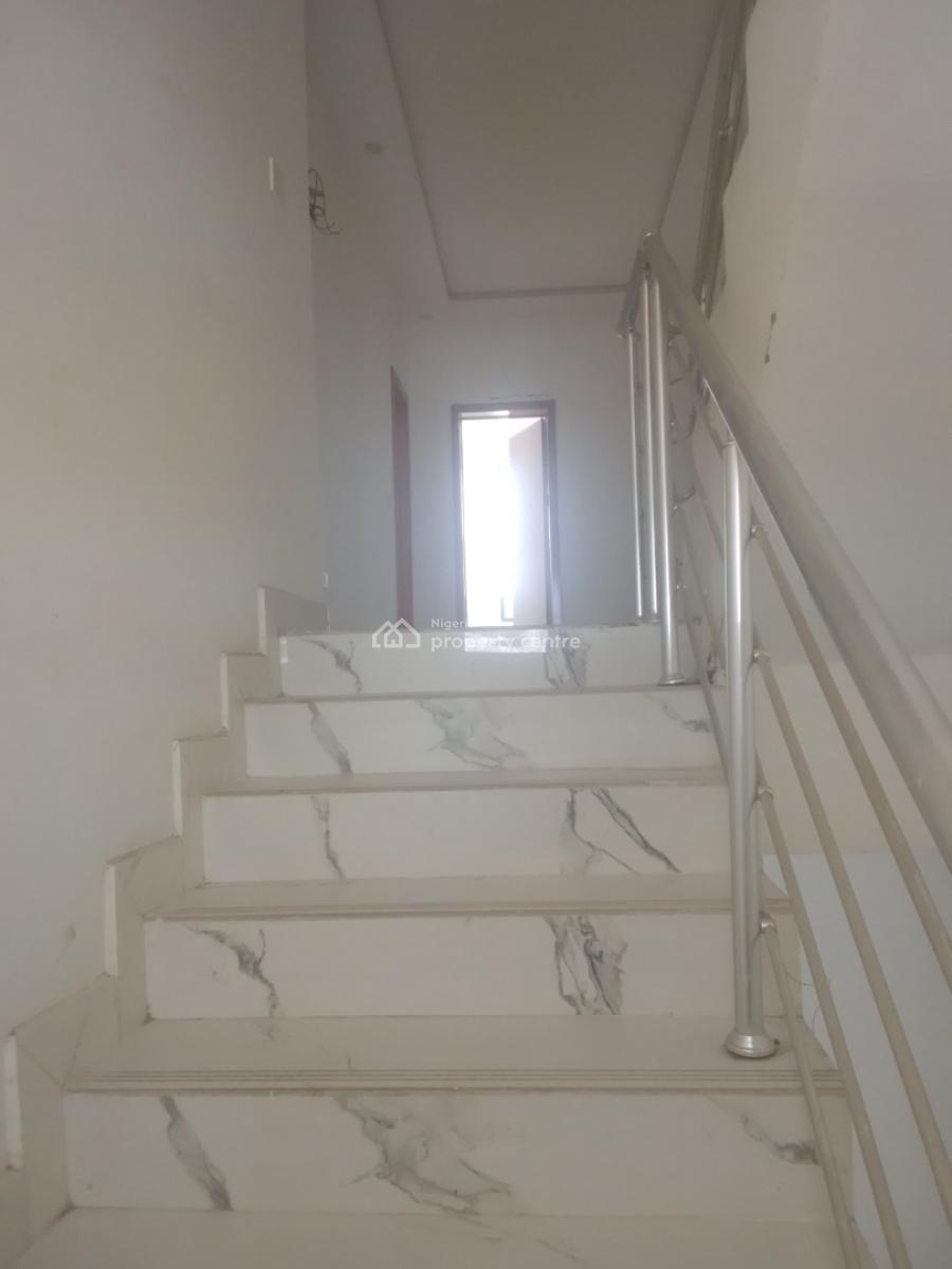 Luxury Four Bedroom Terrace, Periwinkle Lifestyle Estate, Lekki Phase 1, Lekki, Lagos, Terraced Duplex for Sale