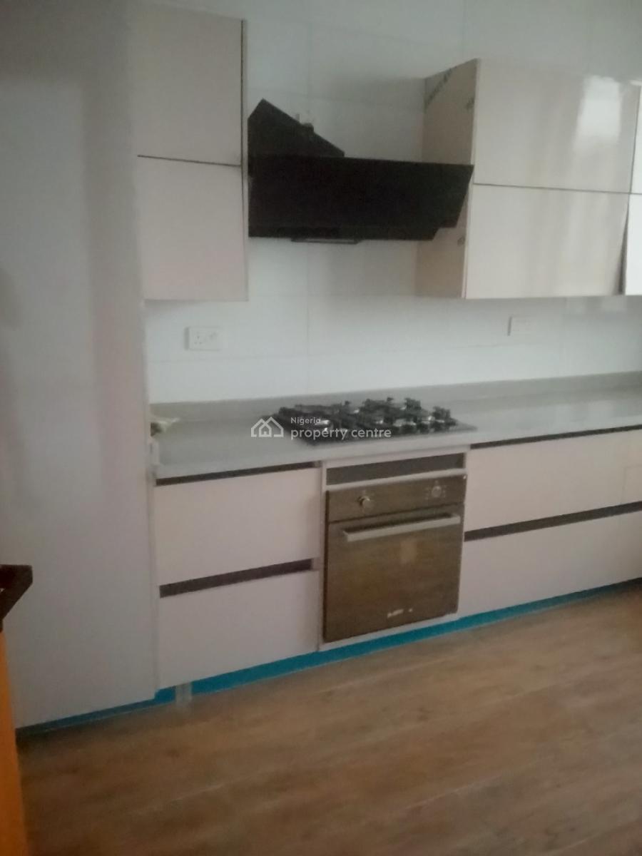 Luxury Four Bedroom Terrace, Periwinkle Lifestyle Estate, Lekki Phase 1, Lekki, Lagos, Terraced Duplex for Sale