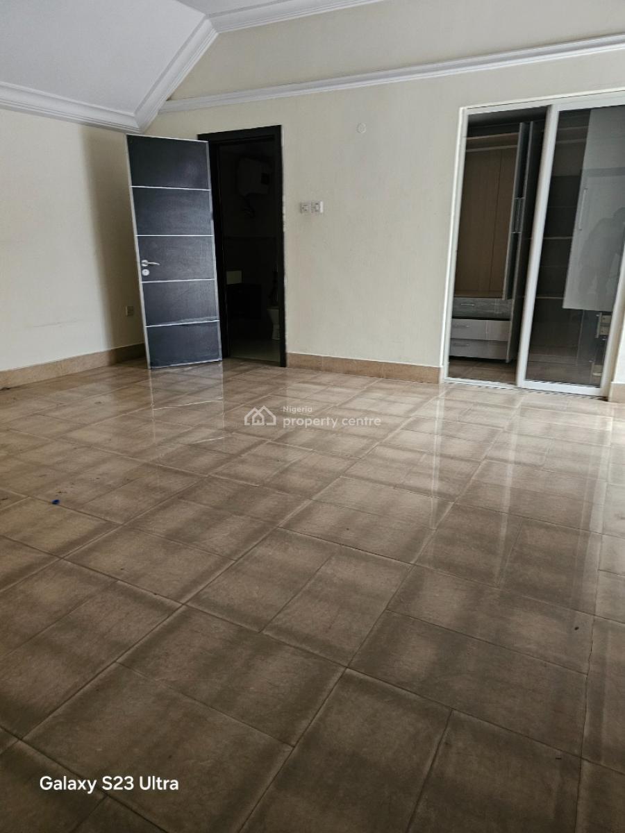 6 Units of 3 Bedrooms Flats and 2 Units of 1 Bedroom Flats, Lawani Oduleye Street, Oniru, Victoria Island (vi), Lagos, House for Rent