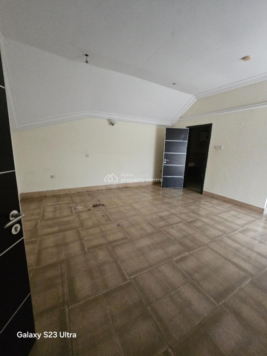 6 Units of 3 Bedrooms Flats and 2 Units of 1 Bedroom Flats, Lawani Oduleye Street, Oniru, Victoria Island (vi), Lagos, House for Rent