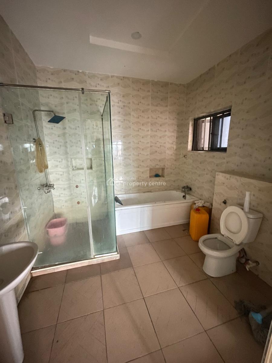 Spacious One Bedroom Penthouse on The 3rd Floor Video Available, Salem Back of Elevation Church, Ikate, Lekki, Lagos, Flat / Apartment for Rent