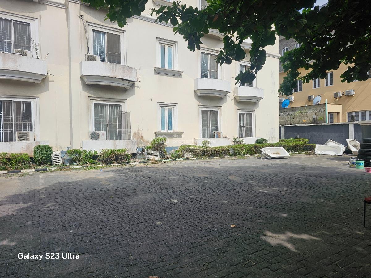 6 Units of 3bedrooms Flats and 2 Units of 1 Bedrooms Flats, Lawani Oduleye Street, Oniru, Victoria Island (vi), Lagos, Flat / Apartment for Rent