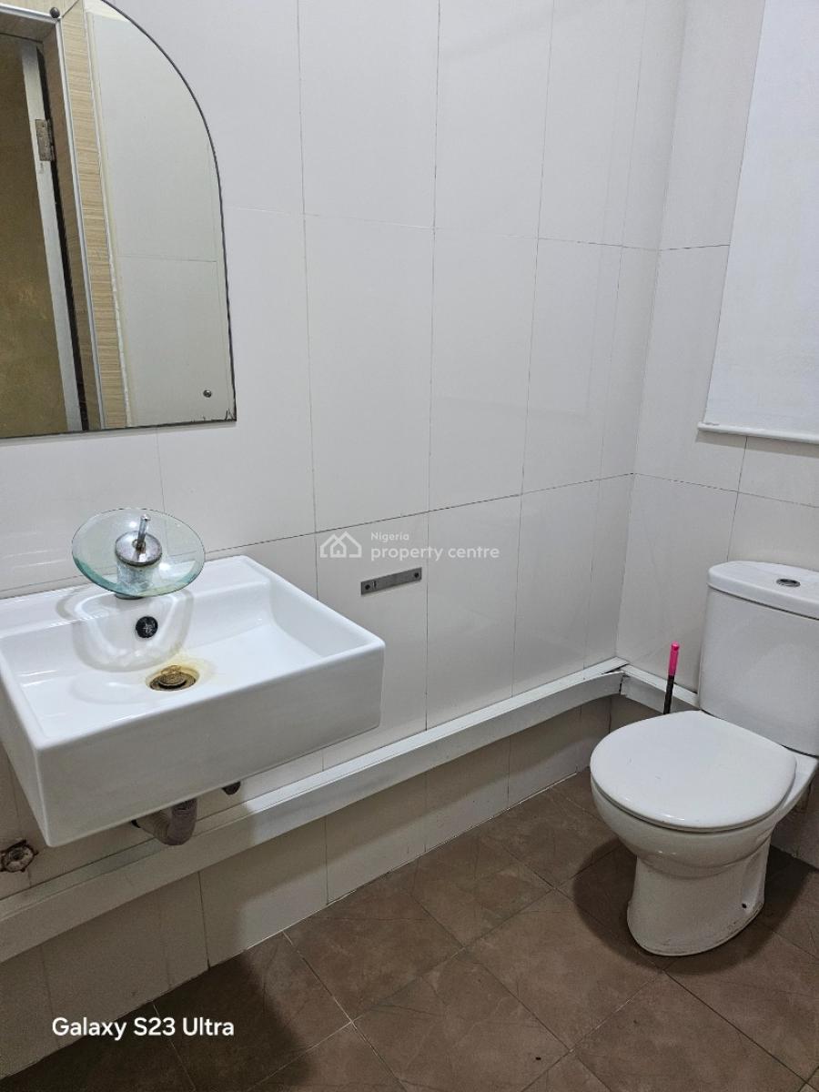 6 Units of 3bedrooms Flats and 2 Units of 1 Bedrooms Flats, Lawani Oduleye Street, Oniru, Victoria Island (vi), Lagos, Flat / Apartment for Rent