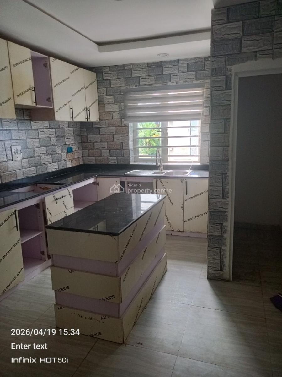 Two Bedroom Apartment Upstairs, Unity Estate, Badore, Ajah, Lagos, Flat / Apartment for Rent