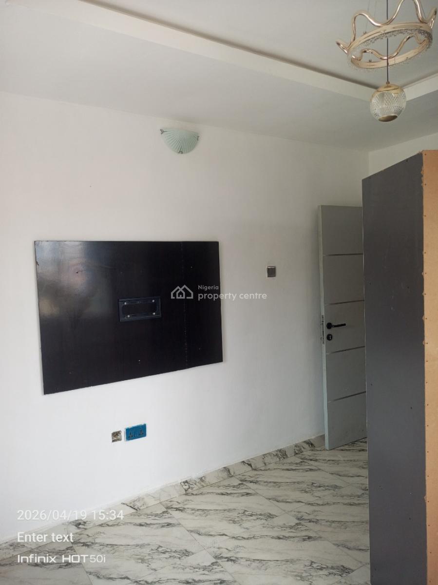 Two Bedroom Apartment Upstairs, Unity Estate, Badore, Ajah, Lagos, Flat / Apartment for Rent
