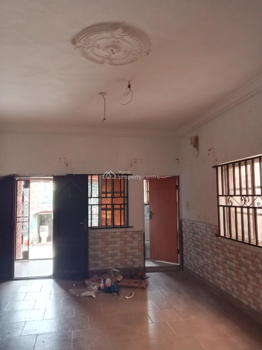 Massive Standard 2bedroom Downstairs Apartment. Renovation to Be Done., Mopol Road Gbetu Awoyaya New Road, Awoyaya, Ibeju Lekki, Lagos, House for Rent