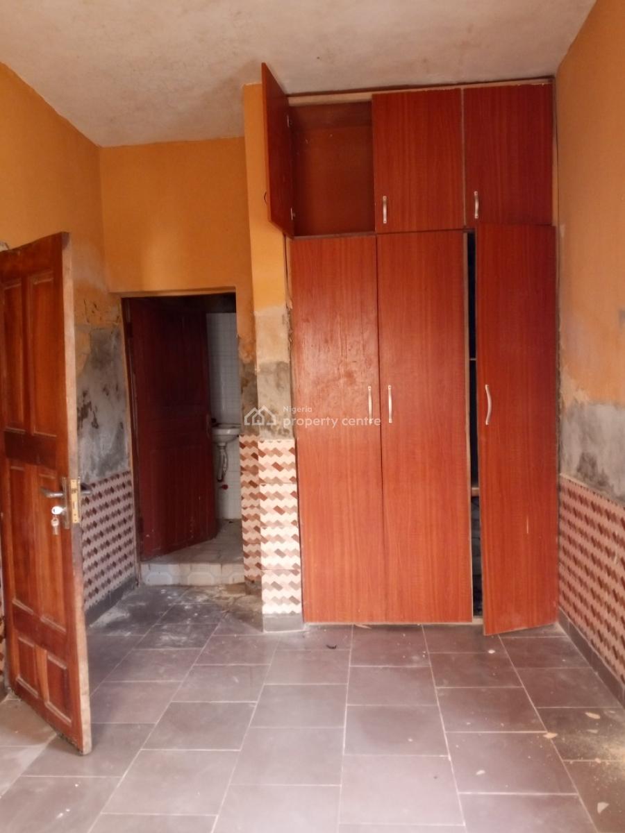 Massive Standard 2bedroom Downstairs Apartment. Renovation to Be Done., Mopol Road Gbetu Awoyaya New Road, Awoyaya, Ibeju Lekki, Lagos, House for Rent