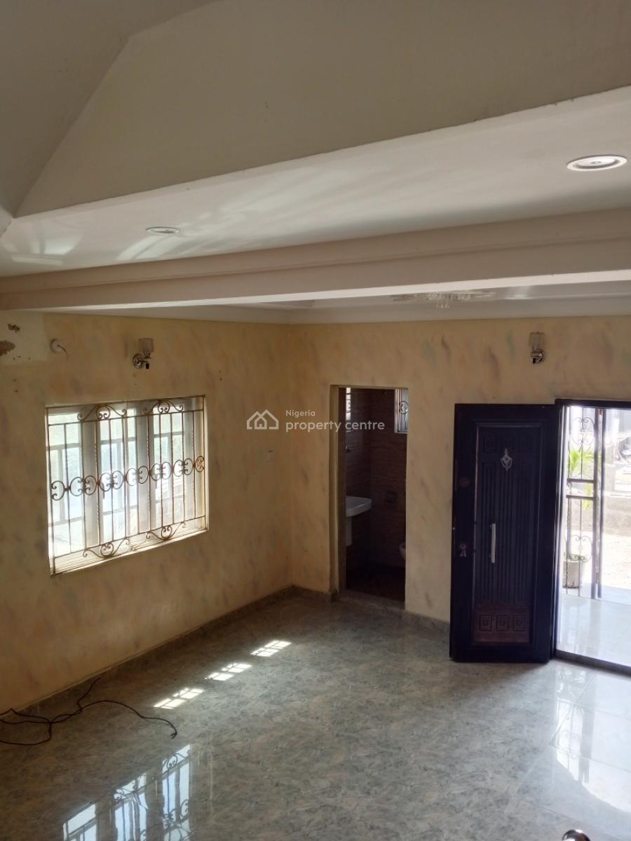 Luxury 3bedroom Duplex 2 Units in Compound Fenced,gated Interlocked, Ogunfayo Ibeju-lekki Lagos, Awoyaya, Ibeju Lekki, Lagos, Semi-detached Duplex for Rent