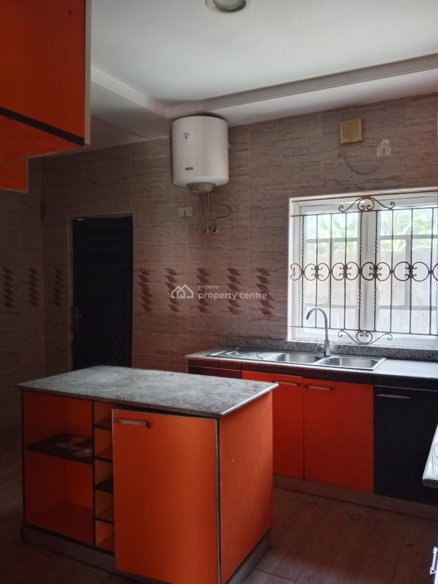 Luxury 3bedroom Duplex 2 Units in Compound Fenced,gated Interlocked, Ogunfayo Ibeju-lekki Lagos, Awoyaya, Ibeju Lekki, Lagos, Semi-detached Duplex for Rent