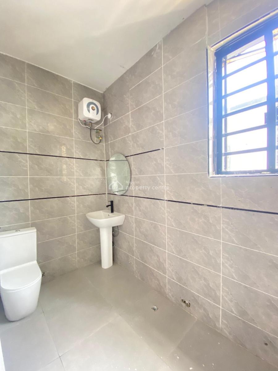 Meet a 4 Bedroom Semi Detached, Abraham Adesanya, Ajah, Lagos, Semi-detached Duplex for Sale