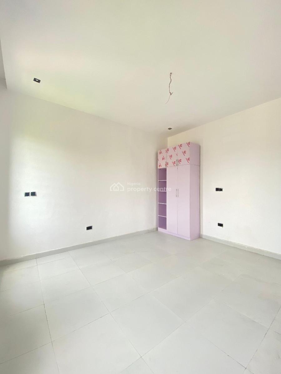 Meet a 4 Bedroom Semi Detached, Abraham Adesanya, Ajah, Lagos, Semi-detached Duplex for Sale