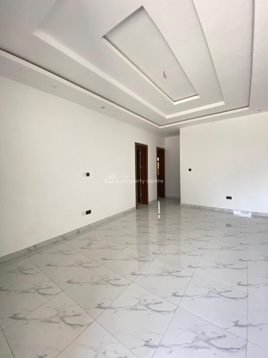 Experience a 2 Bedroom Apartment, Abraham Adesanya, Ajah, Lagos, Flat / Apartment for Sale