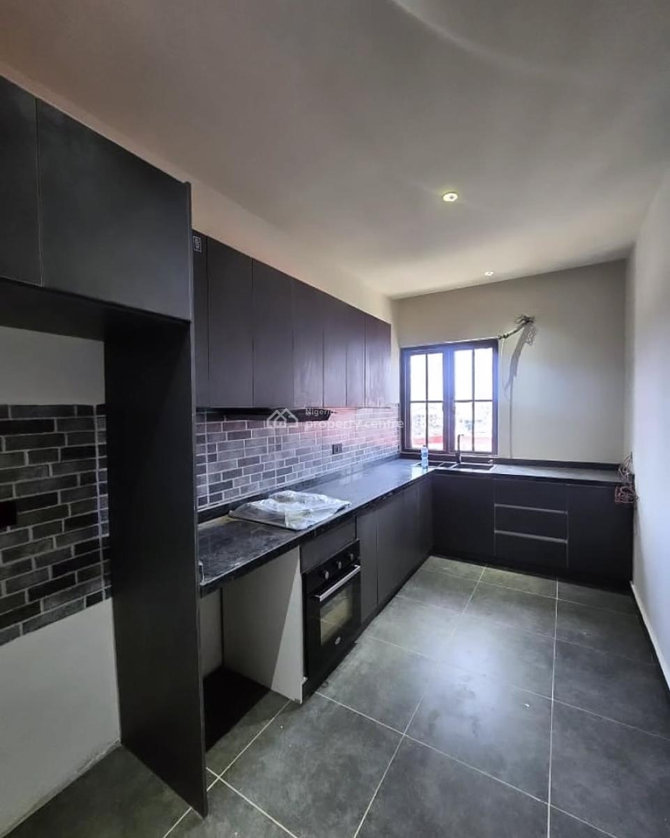 Tastefully 3bedroom Flat, Off Admiralty Way, Lekki, Lagos, Flat / Apartment for Rent