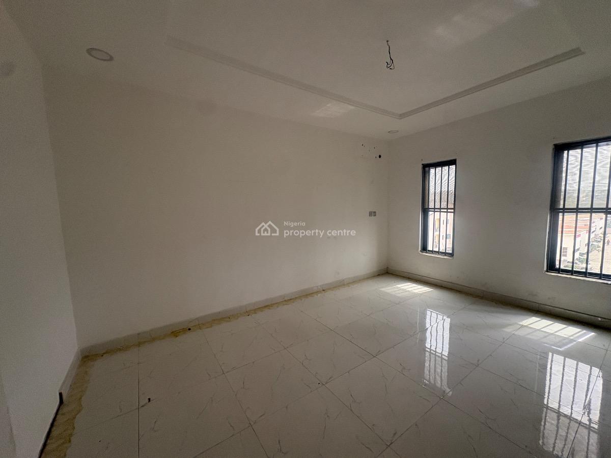 2 Bedroom Apartment with 24hrs Power, Ikate, Lekki Phase 1, Lekki, Lagos, Flat / Apartment for Rent
