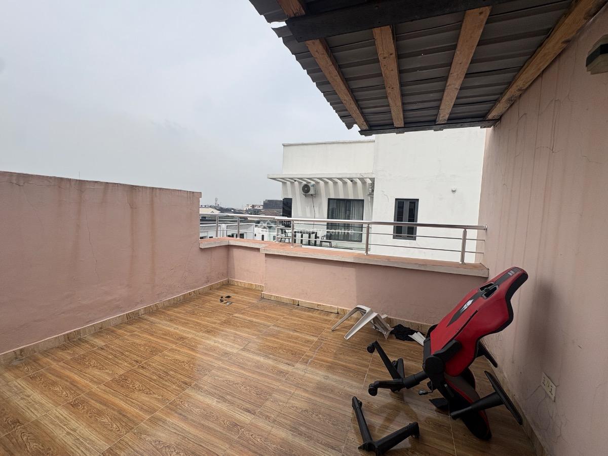 One Bedroom Penthouse Apartment with Private Balcony, Ikate, Lekki Phase 1, Lekki, Lagos, Flat / Apartment for Rent