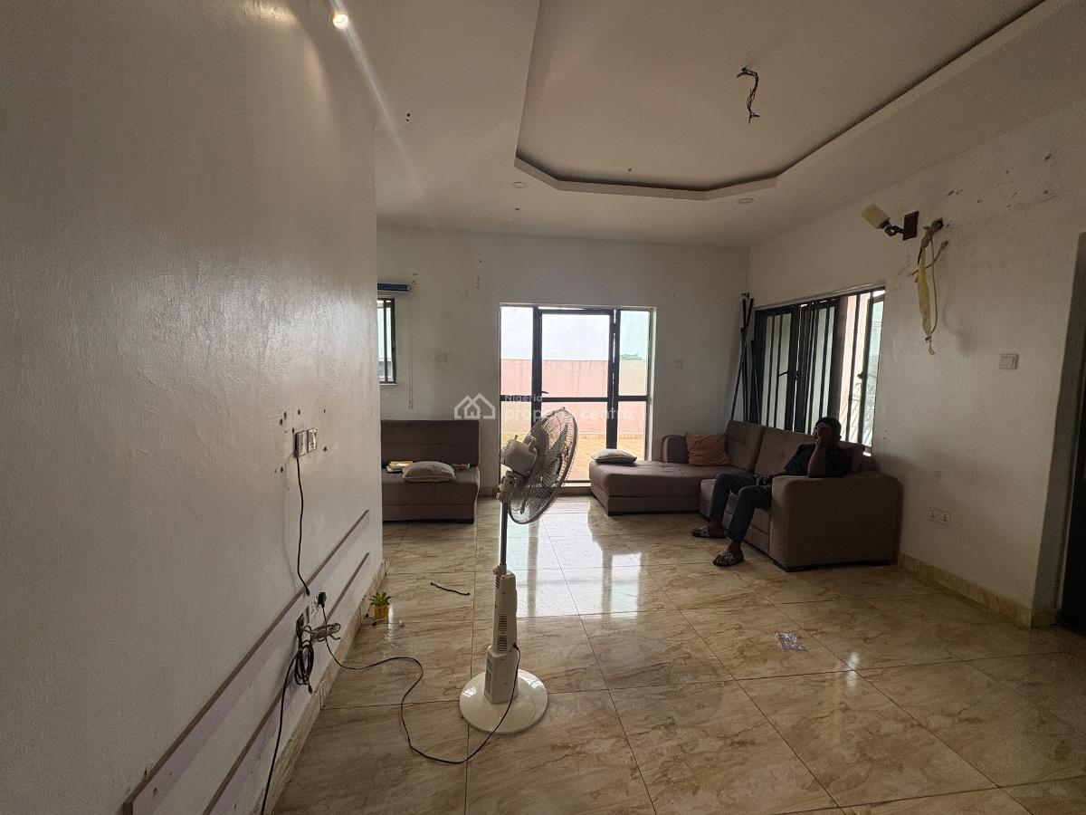 One Bedroom Penthouse Apartment with Private Balcony, Ikate, Lekki Phase 1, Lekki, Lagos, Flat / Apartment for Rent